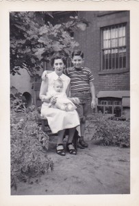 PeterMomJan-7th bd 1954.jpg